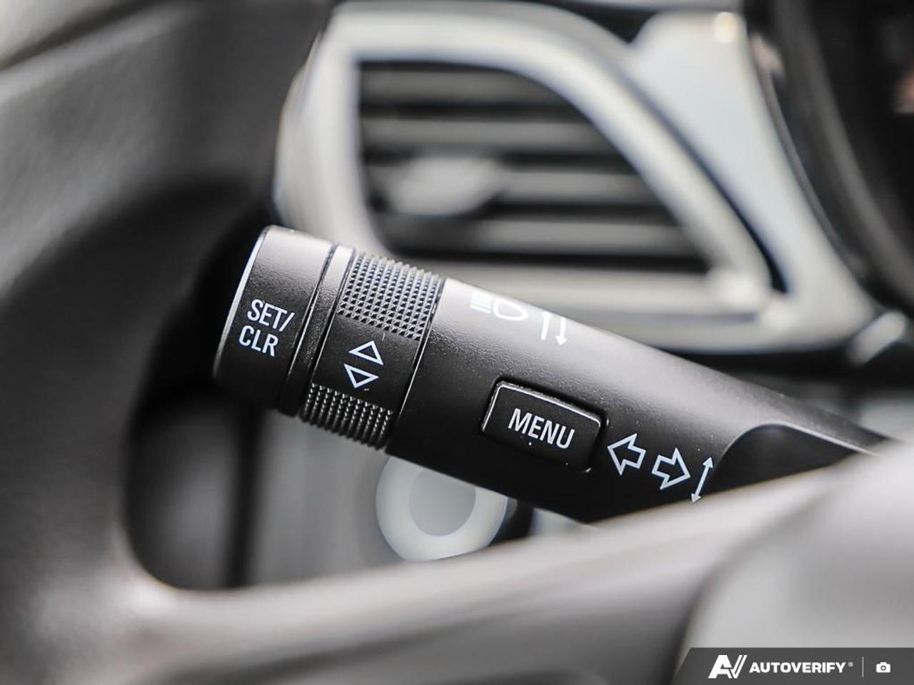 2020 Chevrolet Spark LT, LOW KM'S, R/V CAM, B.TOOTH, USB Photo