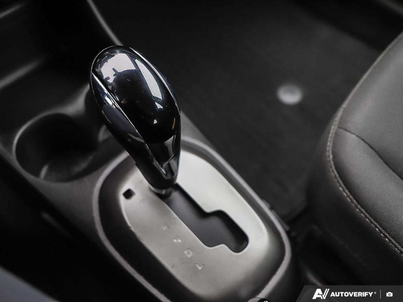 2020 Chevrolet Spark LT, LOW KM'S, R/V CAM, B.TOOTH, USB Photo