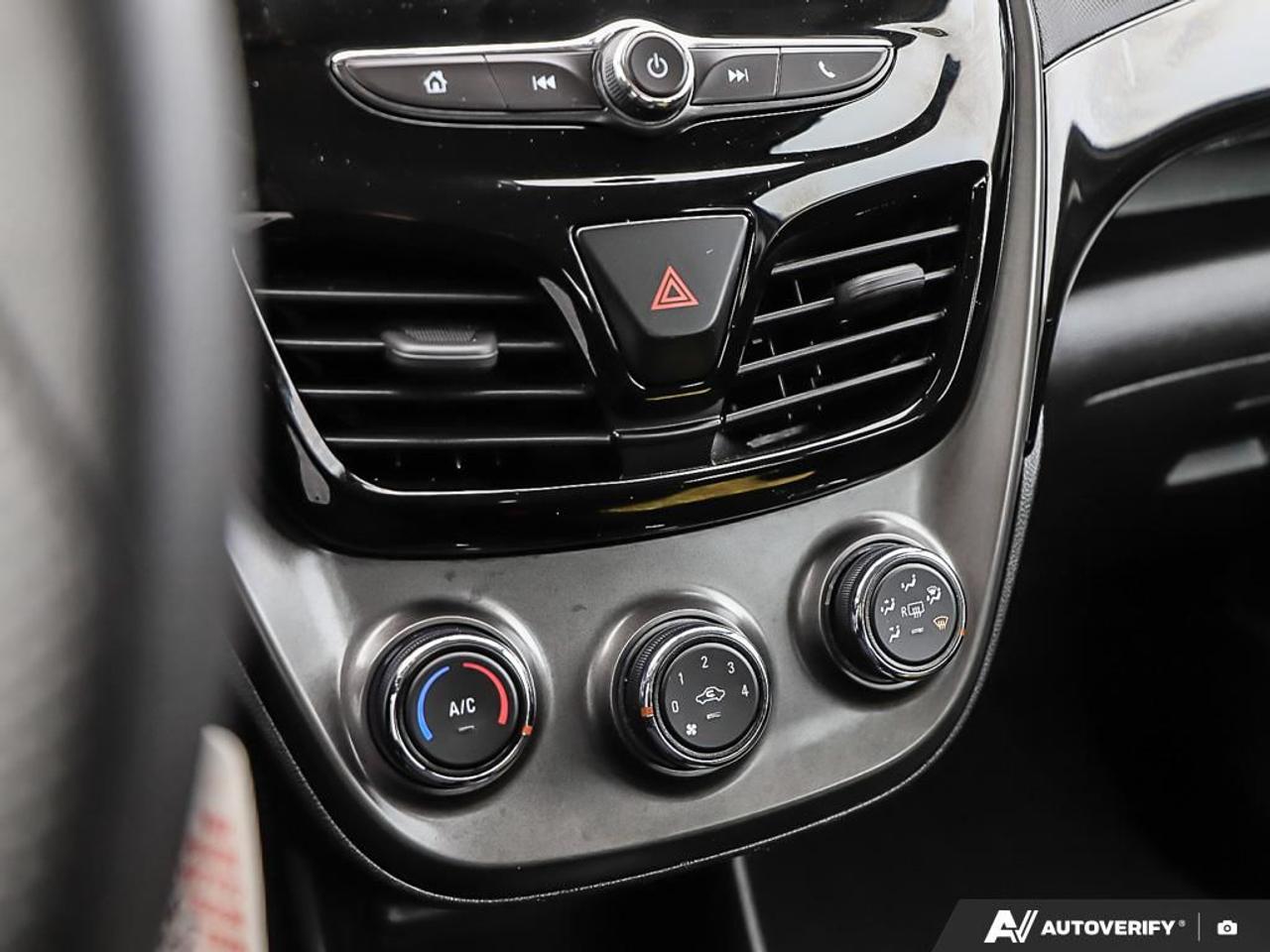 2020 Chevrolet Spark LT, LOW KM'S, R/V CAM, B.TOOTH, USB Photo