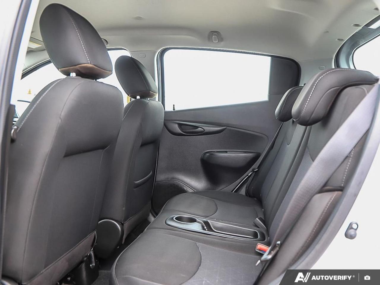 2020 Chevrolet Spark LT, LOW KM'S, R/V CAM, B.TOOTH, USB Photo