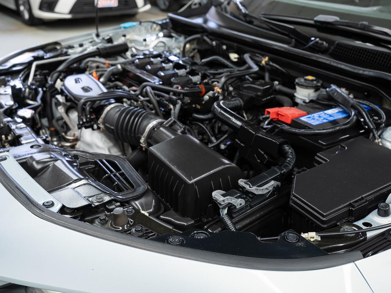 2022 Honda Civic TOURING | Nav | Leather | Sunroof | BSM | CarPlay Photo