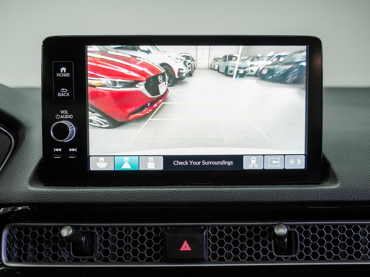 2022 Honda Civic TOURING | Nav | Leather | Sunroof | BSM | CarPlay