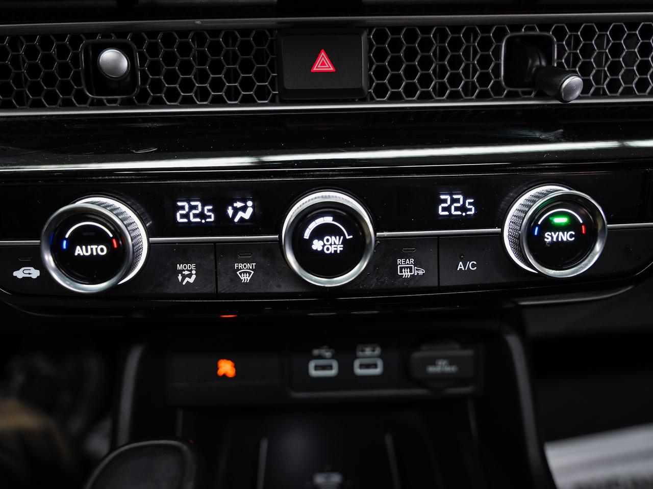 2023 Honda Civic HTBK SPORT TOURING | Nav | Sunroof | BSM | CarPlay