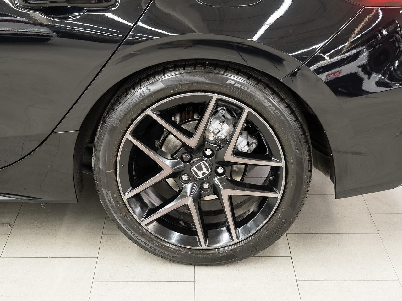 2023 Honda Civic HTBK SPORT TOURING | Nav | Sunroof | BSM | CarPlay
