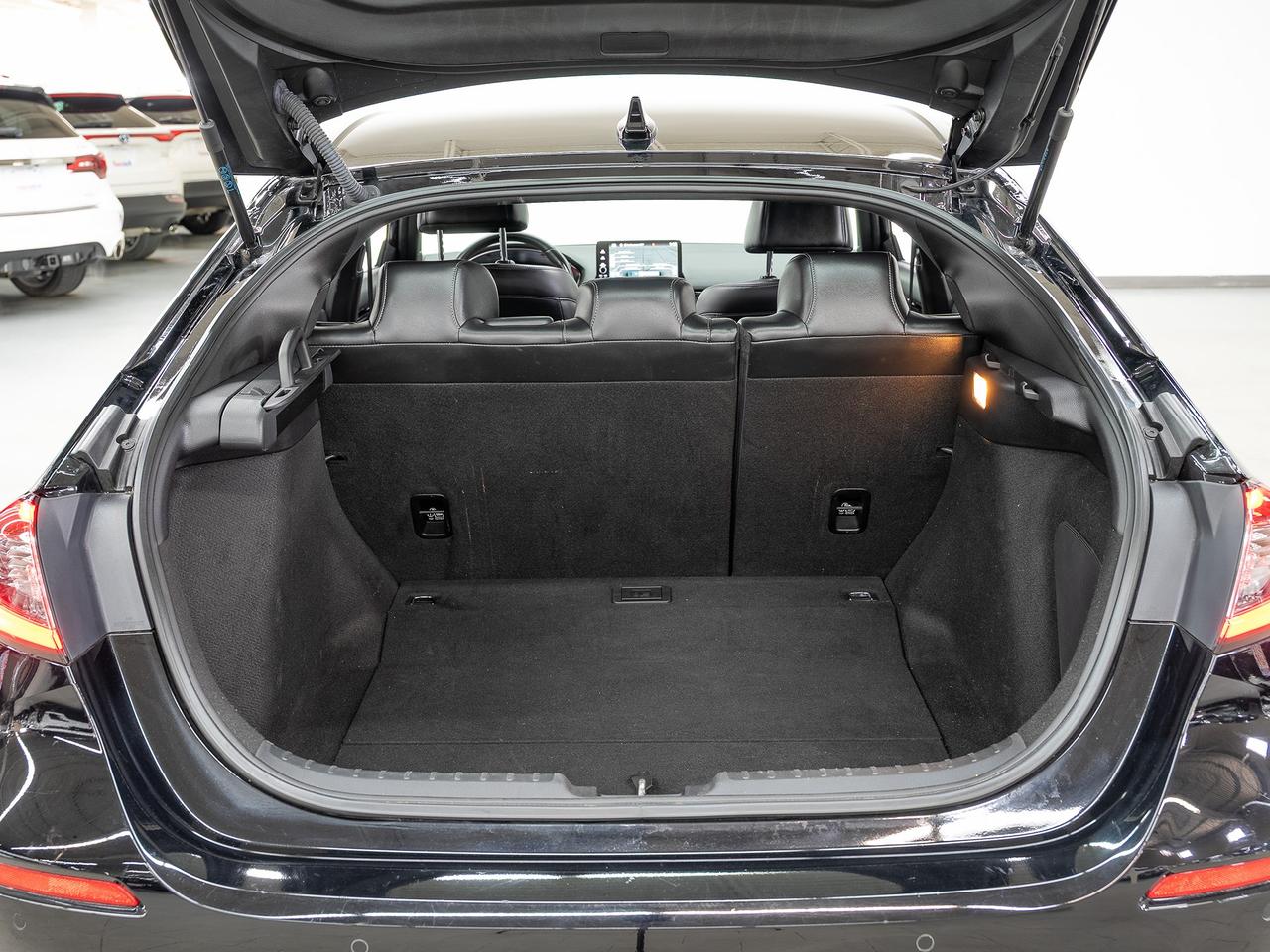 2023 Honda Civic HTBK SPORT TOURING | Nav | Sunroof | BSM | CarPlay