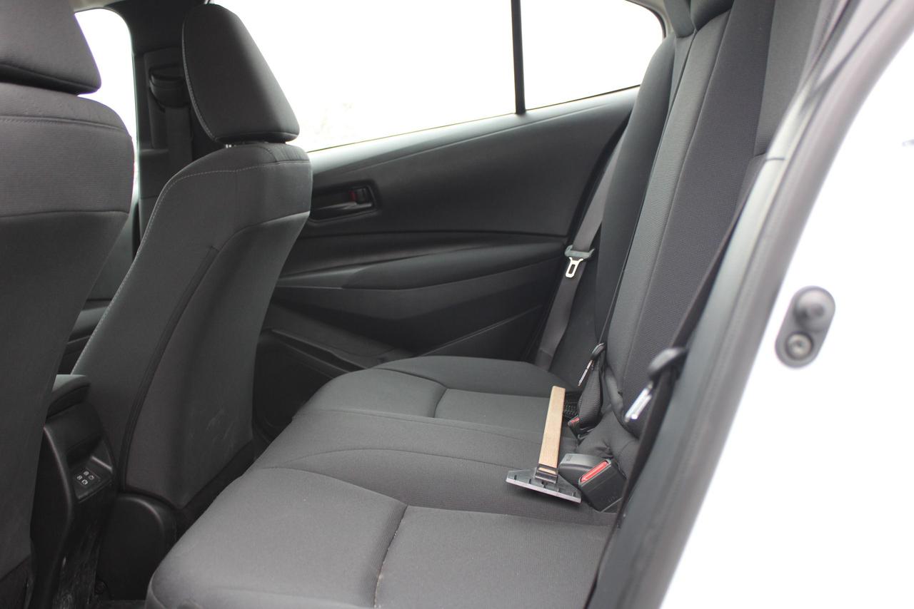 2024 Toyota Corolla LE Plus Sunroof Photo