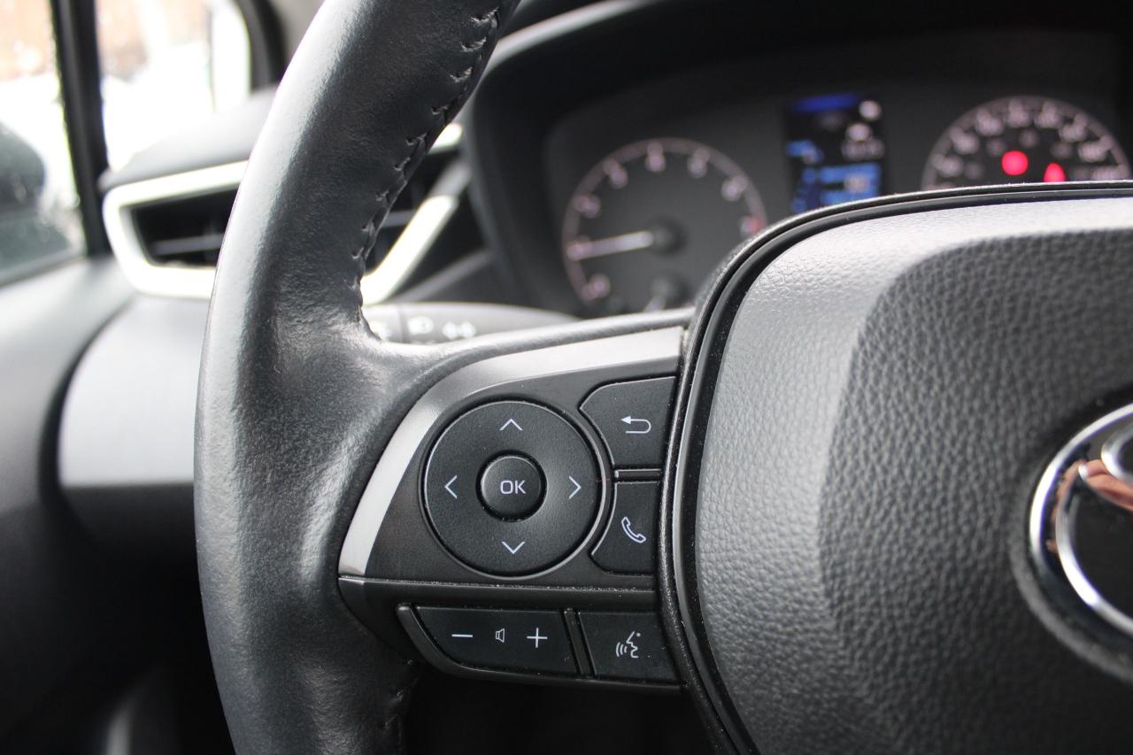 2024 Toyota Corolla LE Plus Sunroof Photo
