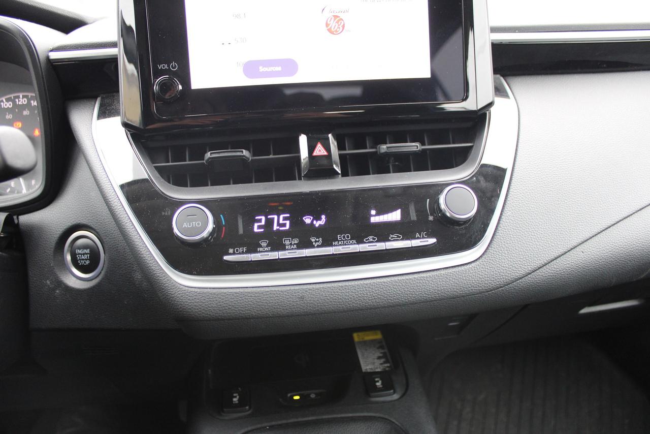 2024 Toyota Corolla LE Plus Sunroof Photo