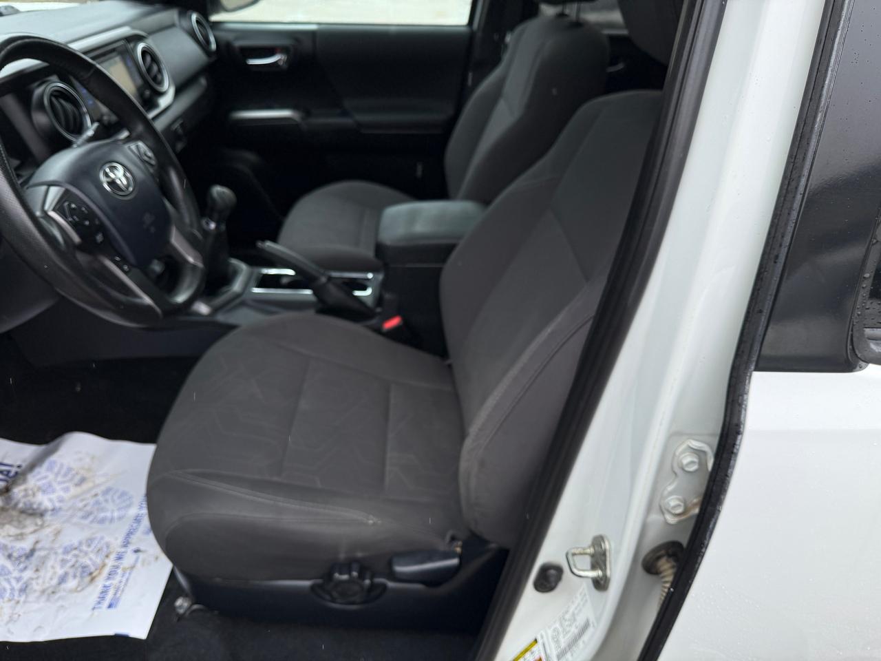 2017 Toyota Tacoma 4WD DOUBLE CAB V6 MAN TRD SPORT.NAV..CERTIFIED!! Photo