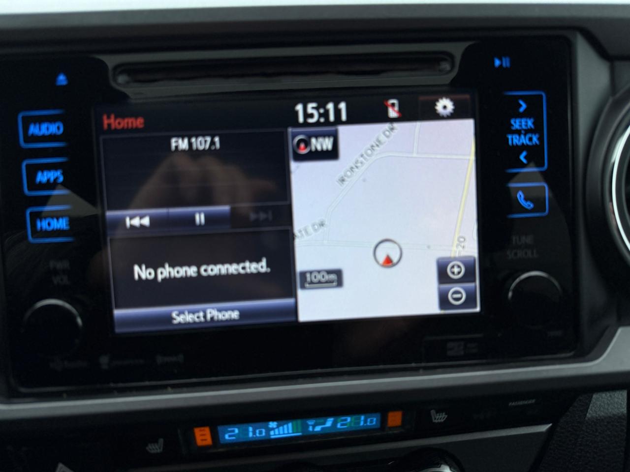 2017 Toyota Tacoma 4WD DOUBLE CAB V6 MAN TRD SPORT.NAV..CERTIFIED!! Photo