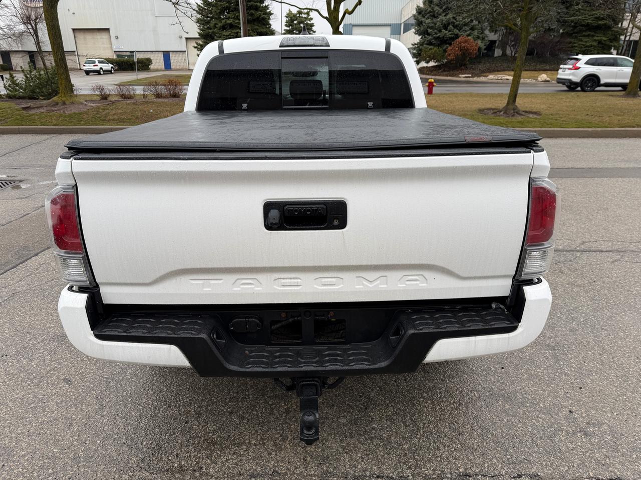 2017 Toyota Tacoma 4WD DOUBLE CAB V6 MAN TRD SPORT.NAV..CERTIFIED!! Photo