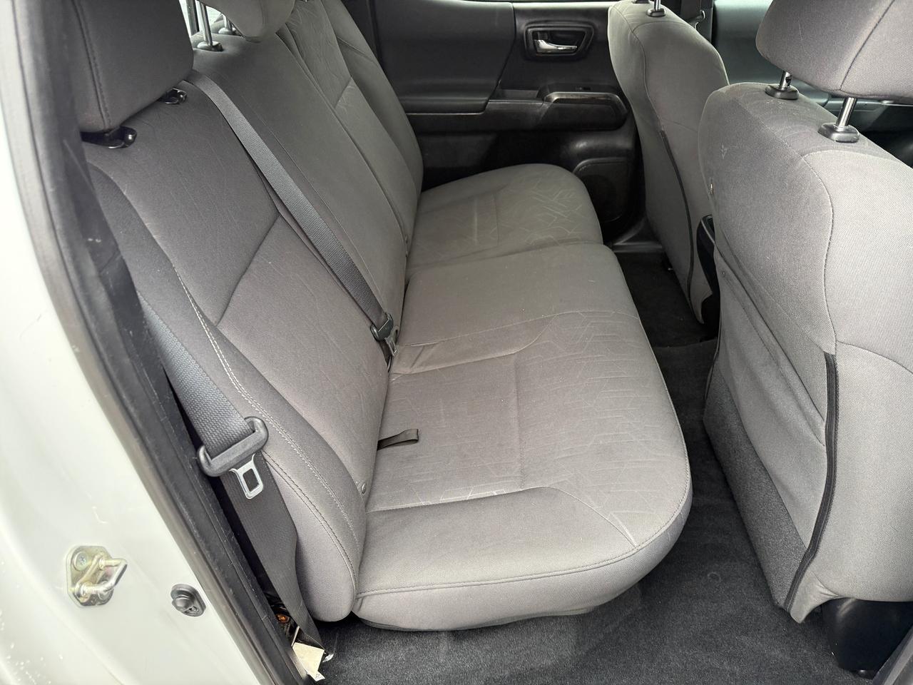 2017 Toyota Tacoma 4WD DOUBLE CAB V6 MAN TRD SPORT.NAV..CERTIFIED!! Photo