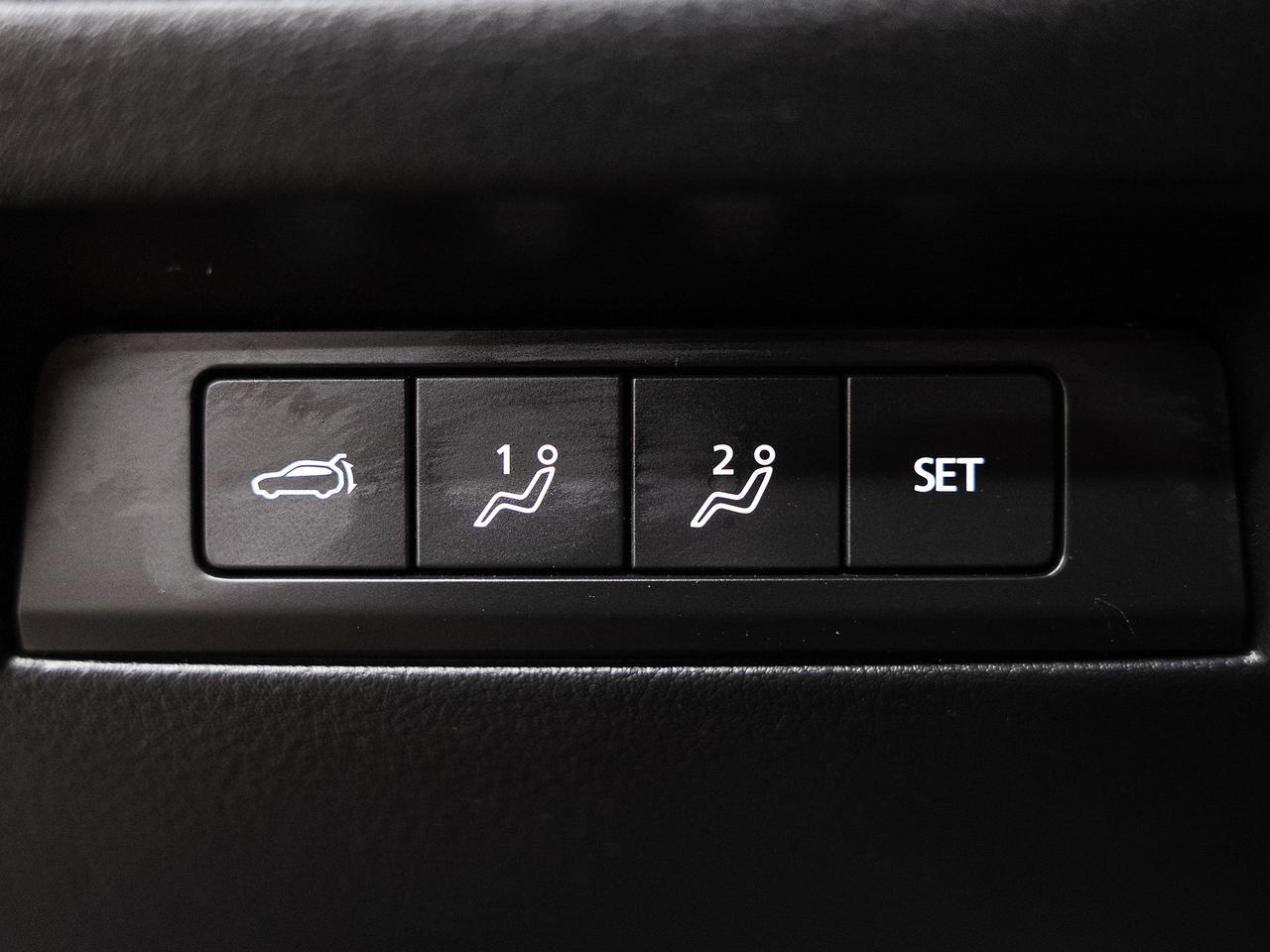 2024 Mazda CX-50 GT AWD | Nav | Leather | Sunroof | BSM | CarPlay