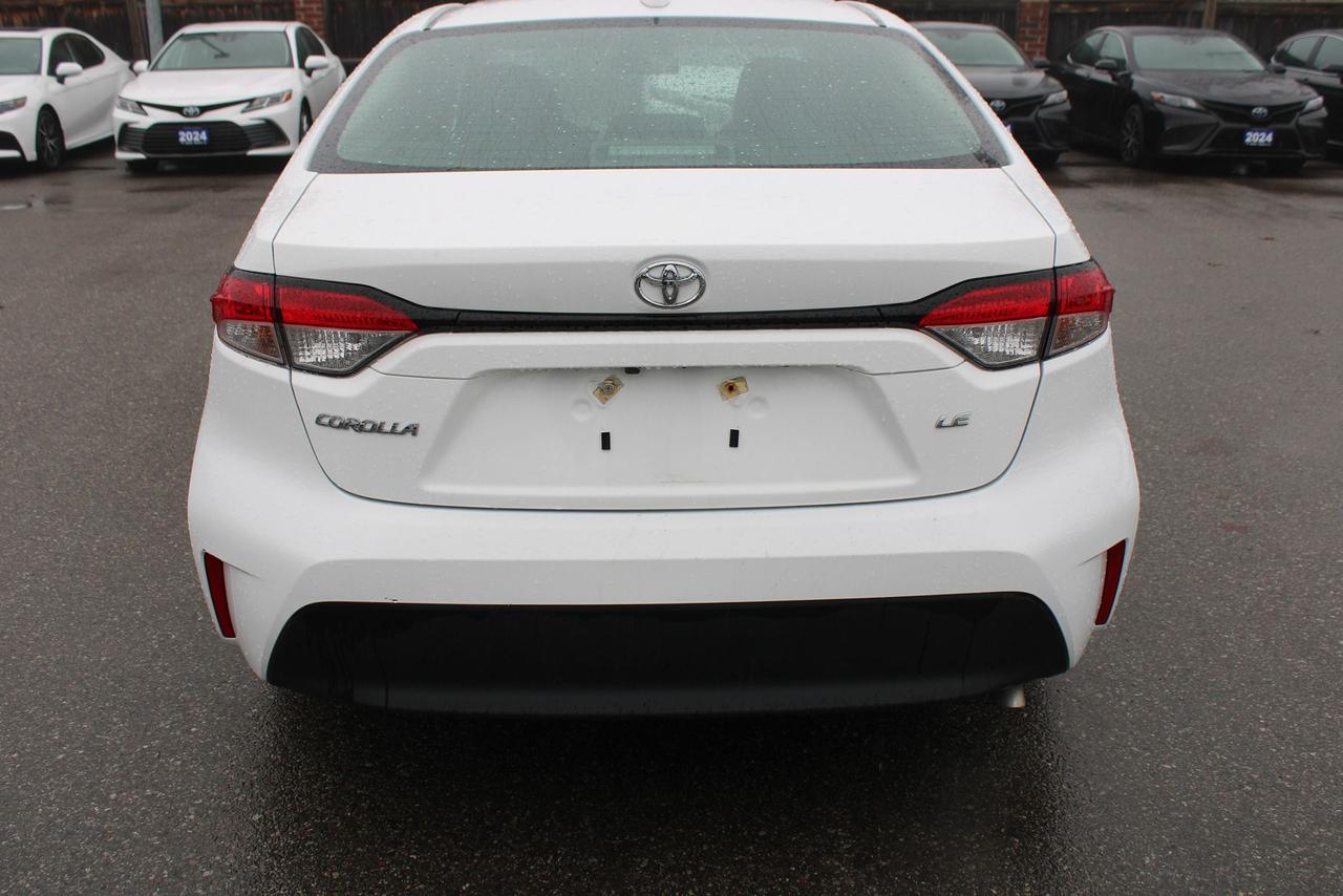 2024 Toyota Corolla LE Plus Sunroof Photo3