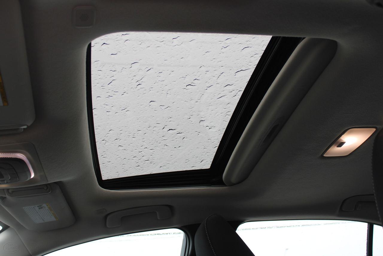 2024 Toyota Corolla LE Plus Sunroof Photo