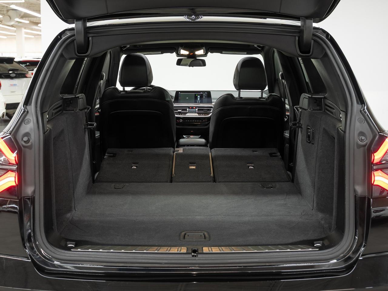 2023 BMW X3 xDrive30 | Nav | Leather | Sunroof | BSM | CarPlay