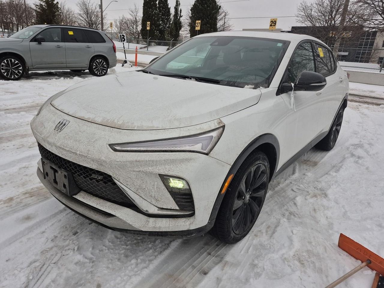 2024 Buick Envista Sport Touring - SUNROOF, HEATED SEATS/WHEEL,ALLOYS Photo