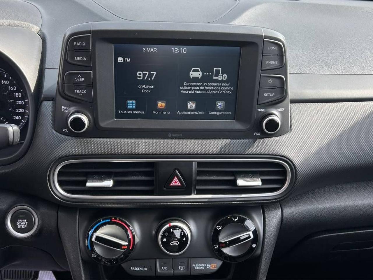 2018 Hyundai KONA Preferred - CLEAN!! HEATED SEATS & STEERING WHEEL! Photo14