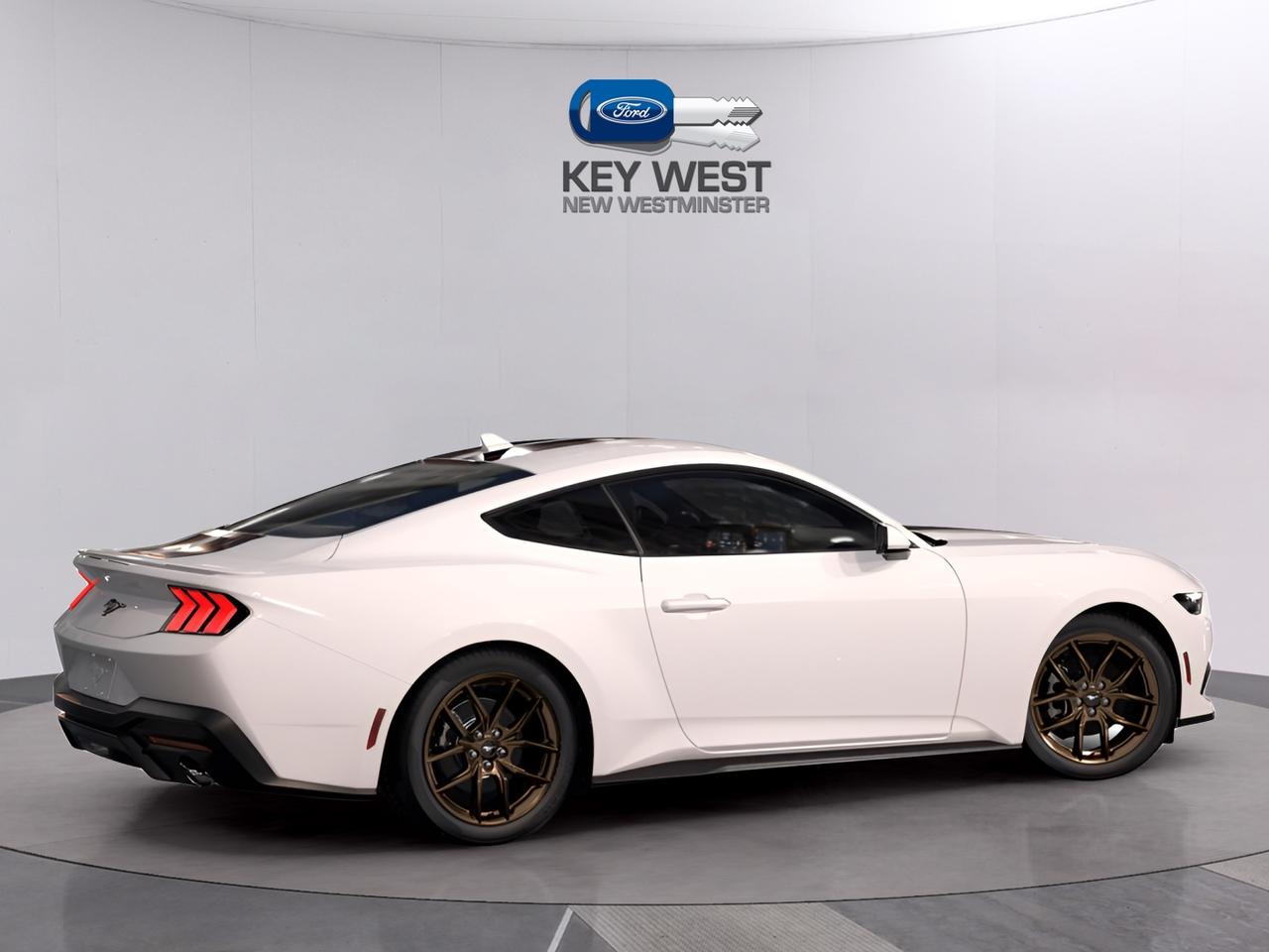 2026 Ford Mustang EcoBoost Fastback Photo2