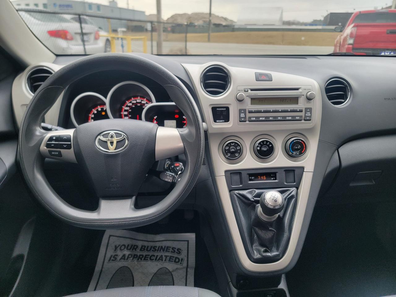 2011 Toyota Matrix  Photo