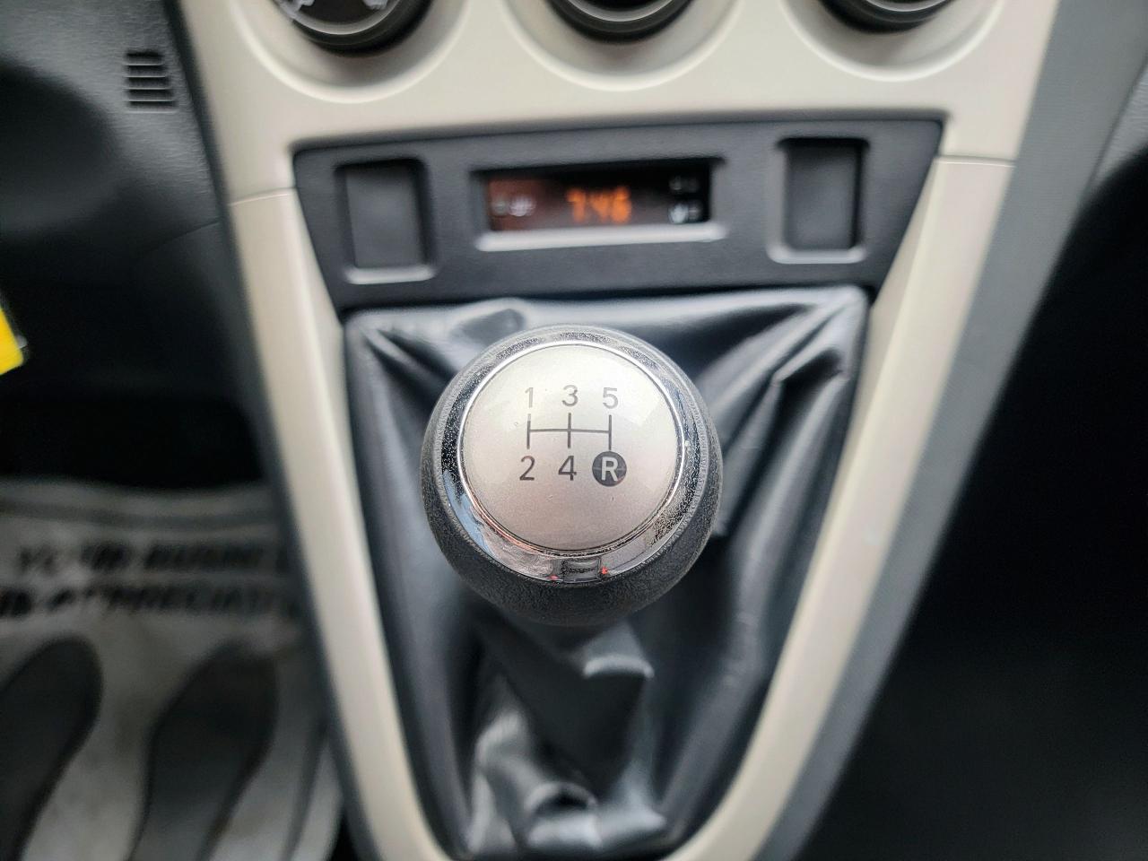 2011 Toyota Matrix  Photo