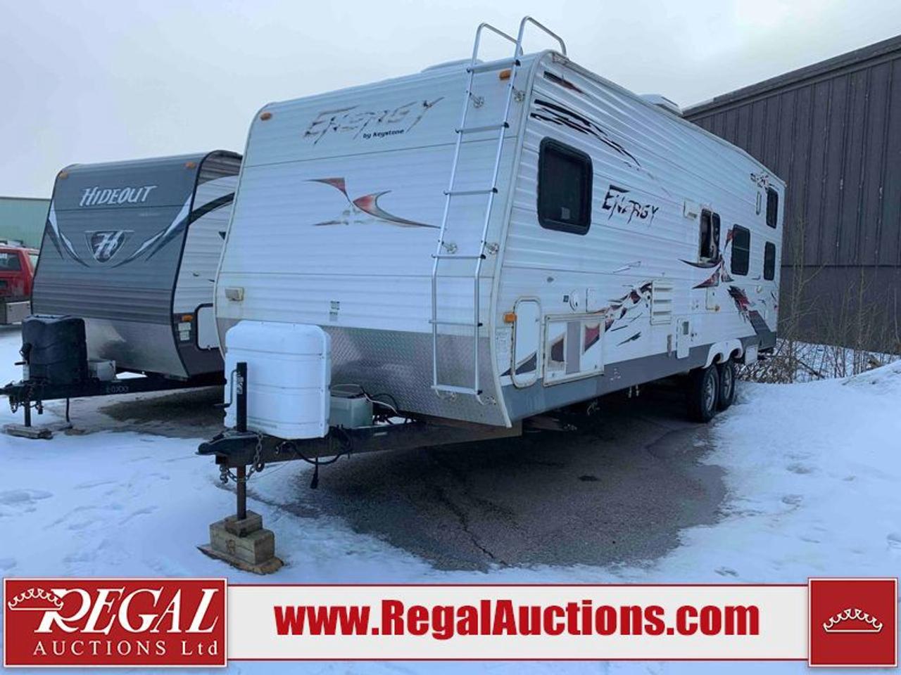 OFFERS WILL NOT BE ACCEPTED BY EMAIL OR PHONE - THIS VEHICLE WILL GO ON TIMED ONLINE AUCTION on Saturday April 4.<br><br/>VEHICLE DESCRIPTION <br/>Stock #: 23724 <br/>Lot #: 001RVR <br/>Reserve Price: $5,000 <br/>CarProof Report: Not Available <br/><br/>IMPORTANT DECLARATION <br/>Finance Repo: This vehicle has been seized or surrendered to a creditor or bankruptcy trustee. <br/> * CUMMINC ONAN 4000 GENERATOR * TOY HAULER * * NO SLIDES * <br/>Active Status: This vehicles title is listed as Active Status. <br/> Live Online Bidding: This vehicle will be available for bidding over the internet, visit www.RegalAuctions.com to register. <br/> <br/>The simple solution to selling your car or truck. Bring your clean vehicle in with your Drivers License and current Registration and well put it on the auction block at our next sale.<br/><br/>www.RegalAuctions.com