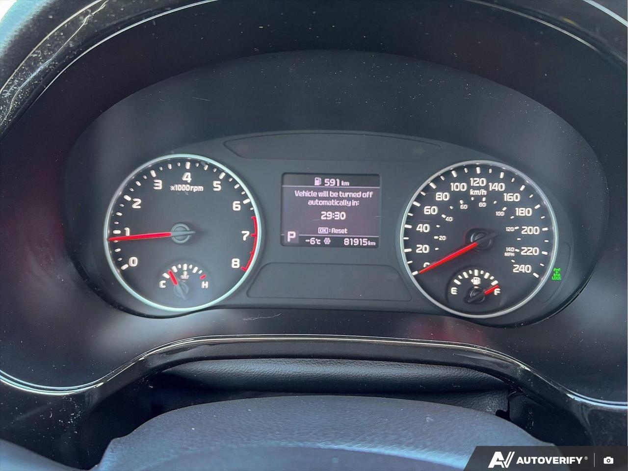 13732433