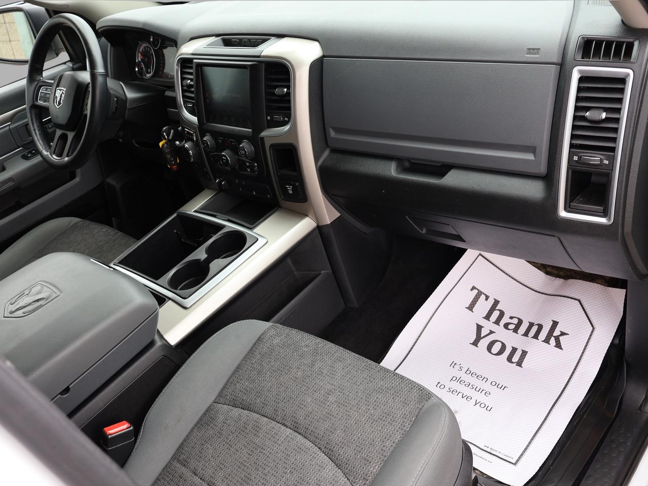 2015 RAM 1500 BIG HORN DIESEL CREW 4WD CERTIFIED *ACCIDENT FREE*DODGE MAINTAIN*  CAMERA BLUETOOTH HEATED SEATS/STEERING RUNNING BOARDS CRUISE ALLOYS Photo