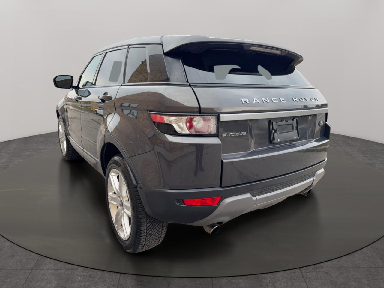 2013 Land Rover Evoque Pure Premium Photo