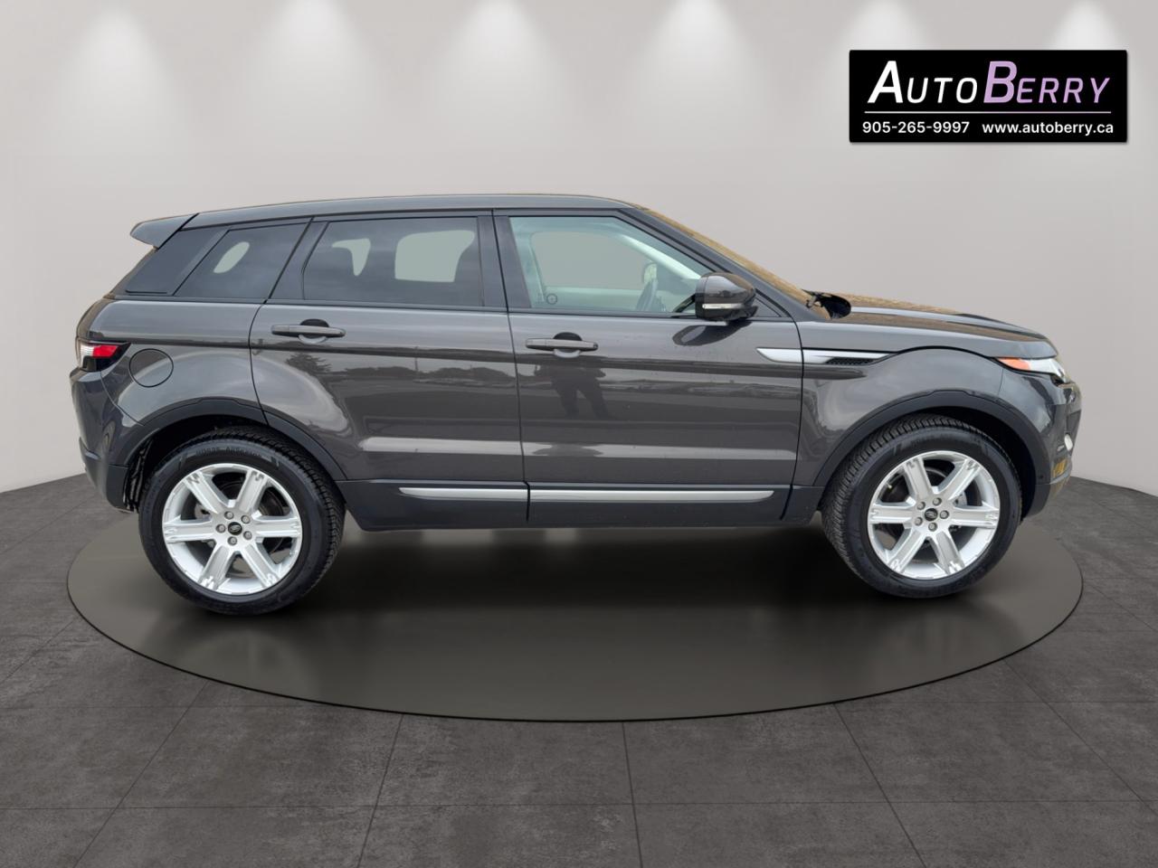 2013 Land Rover Evoque Pure Premium Photo