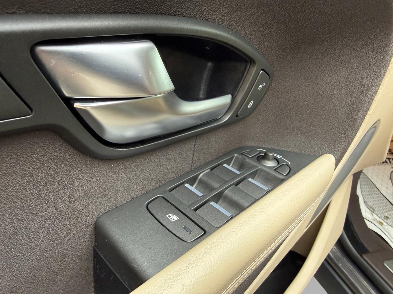 2013 Land Rover Evoque Pure Premium Photo