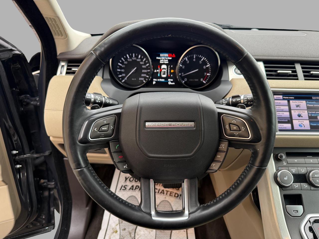 2013 Land Rover Evoque Pure Premium Photo