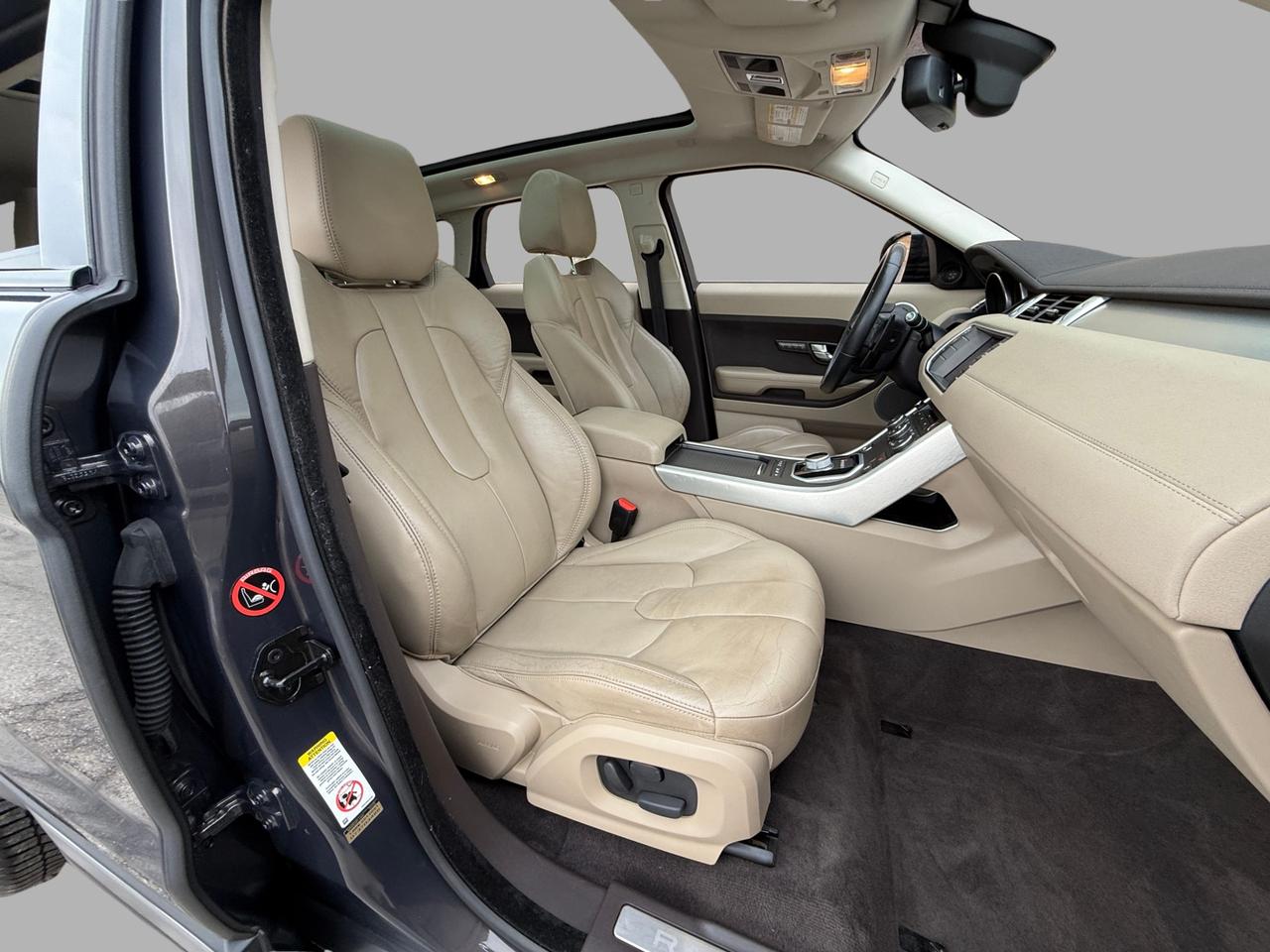 2013 Land Rover Evoque Pure Premium Photo