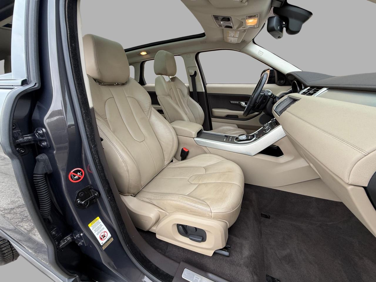 2013 Land Rover Evoque Pure Premium Photo