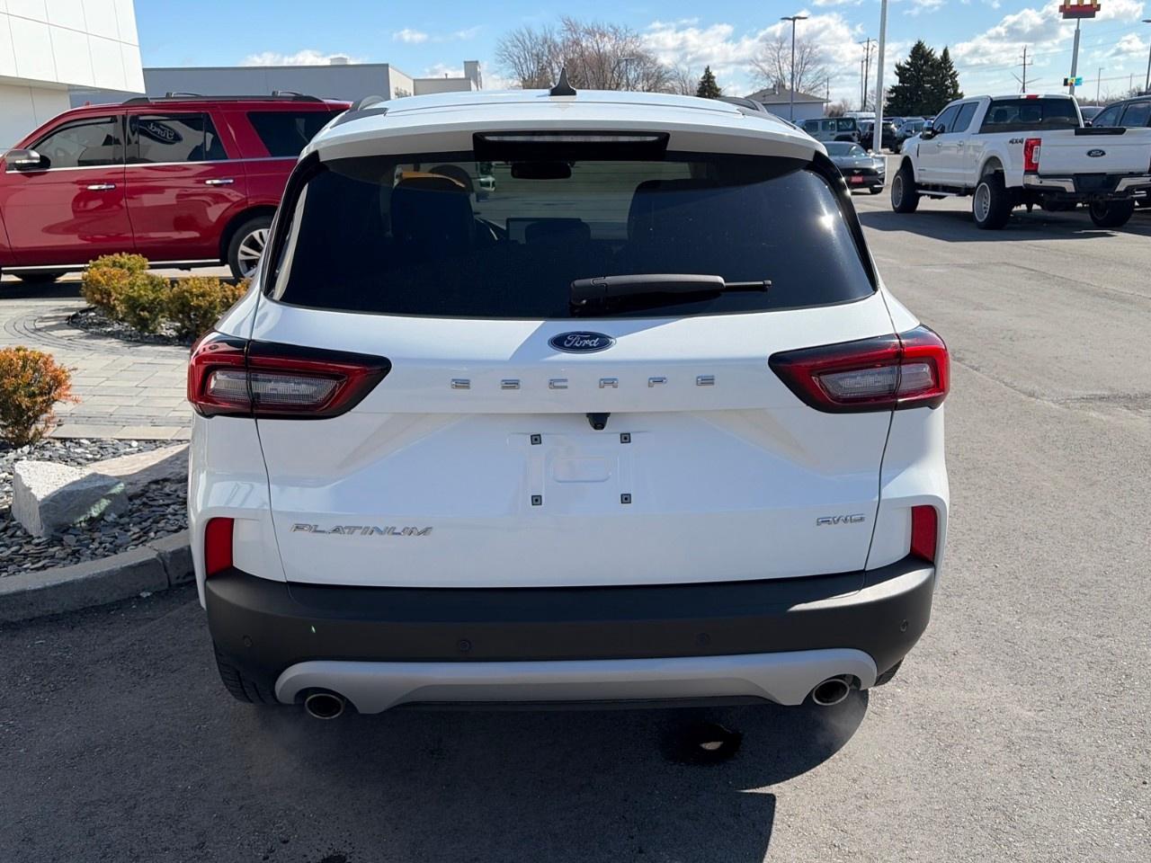 2023 Ford Escape Platinum AWD Photo