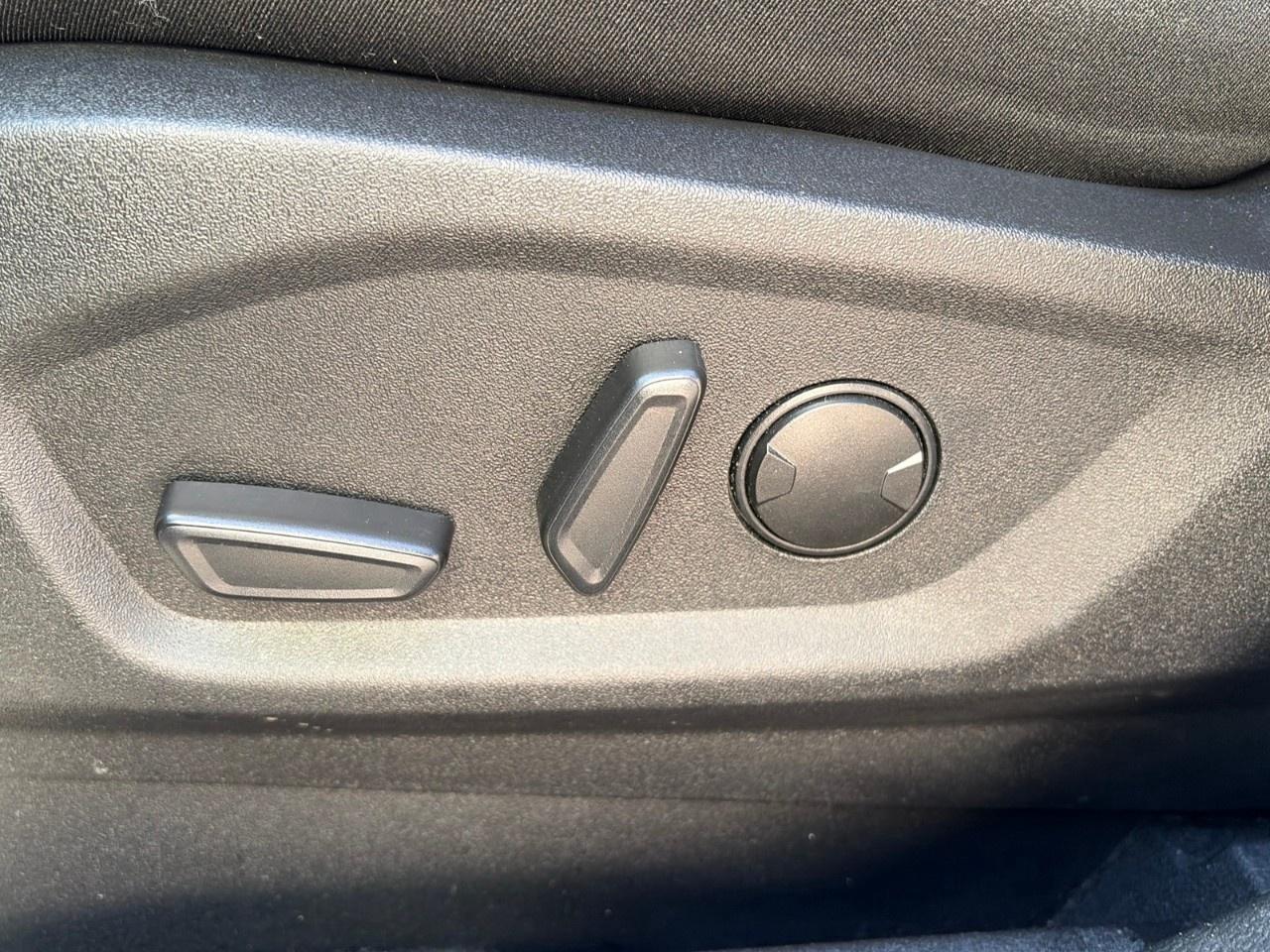 2024 Ford Edge SEL AWD Photo