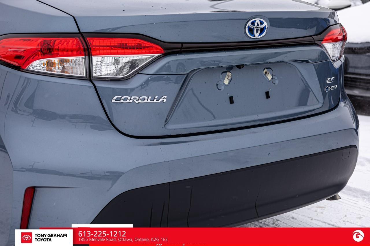 2025 Toyota Corolla Hybrid LE Photo