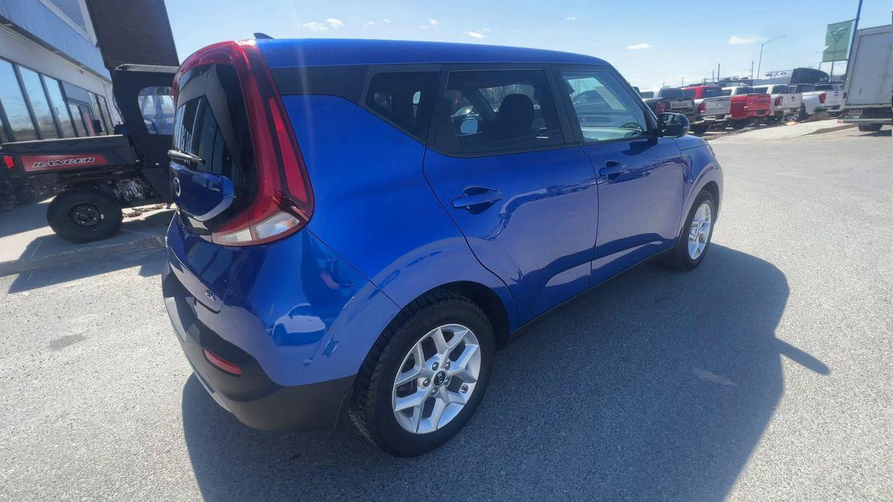 2020 Kia Soul EX HEATED SEATS, HEATED STEERING WHEEL, BACK UP CAM!! Photo