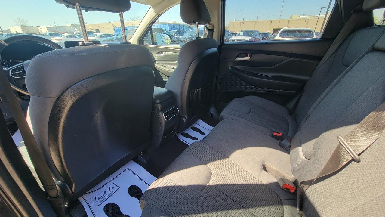 2023 Hyundai Santa Fe Preferred Photo
