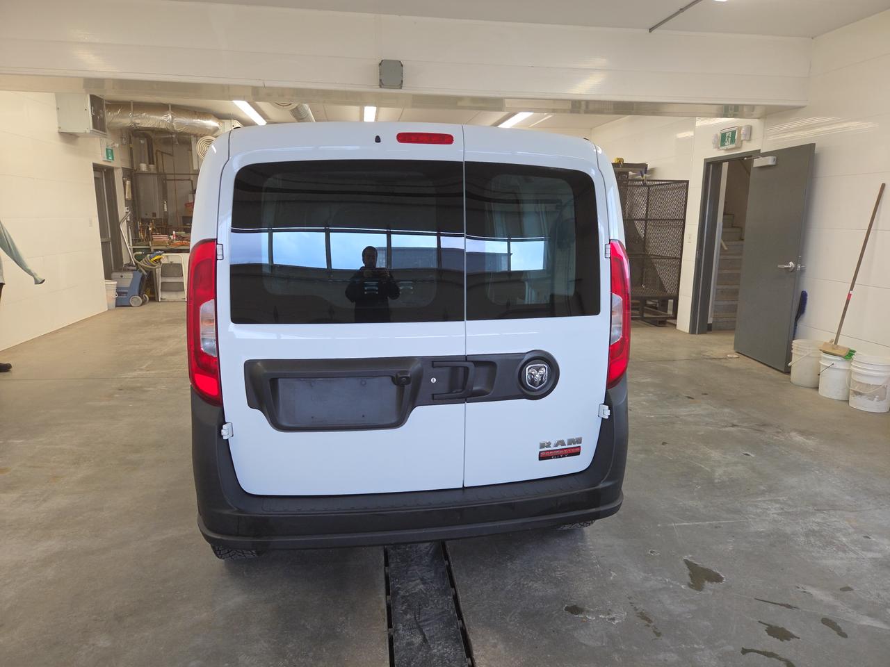 2021 RAM ProMaster ST Photo3