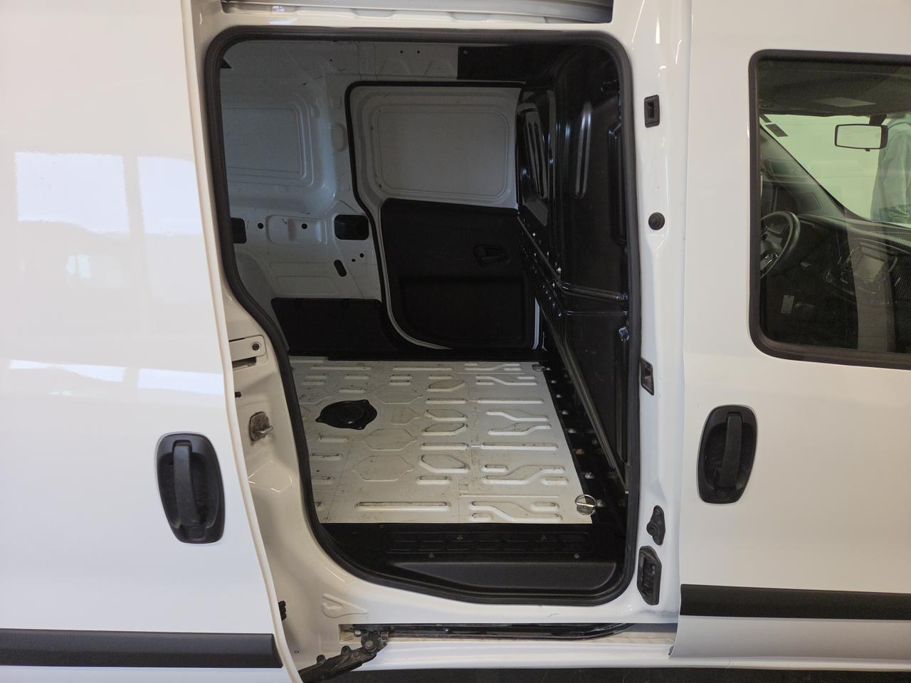 2021 RAM ProMaster ST Photo