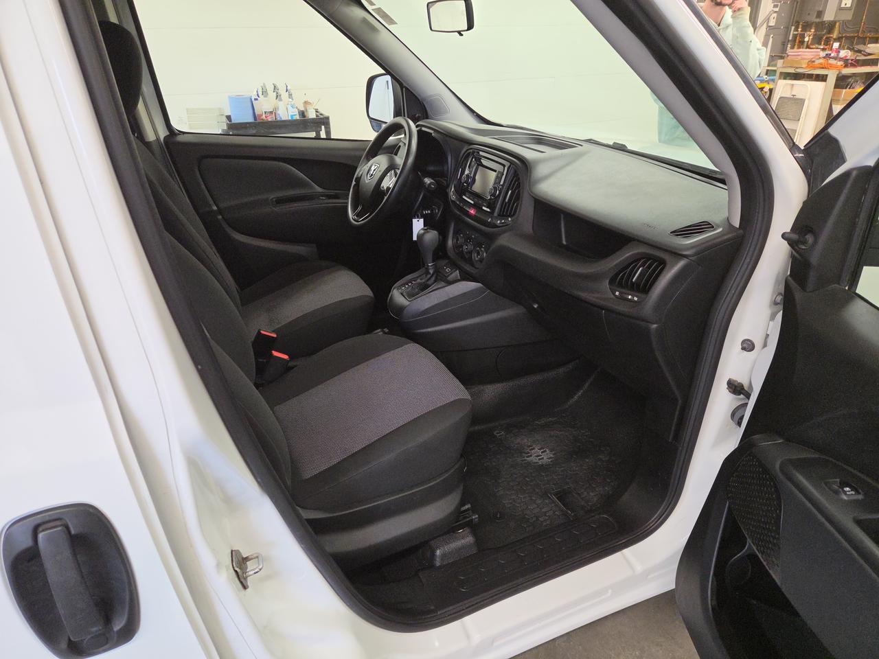 2021 RAM ProMaster ST Photo