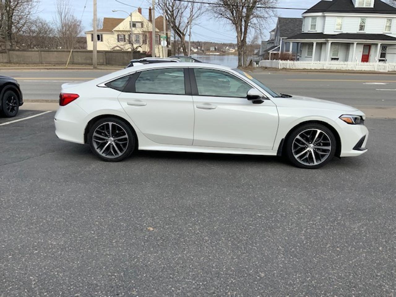 2024 Honda Civic Touring Photo