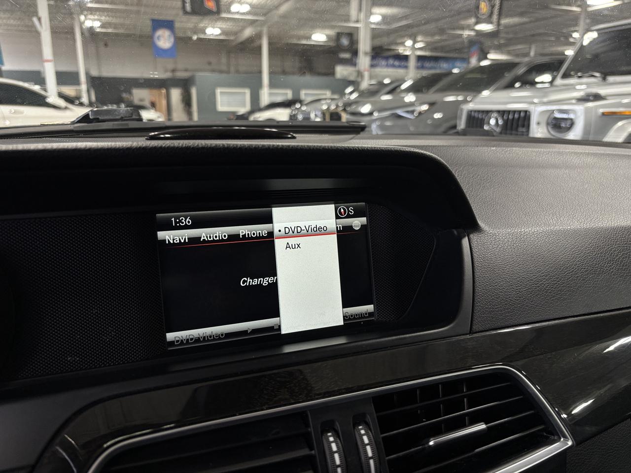 2014 Mercedes-Benz C-Class C300|4MATIC|V6|NAV|LEATHER|SUNROOF|BACKUPCAM|+++ Photo