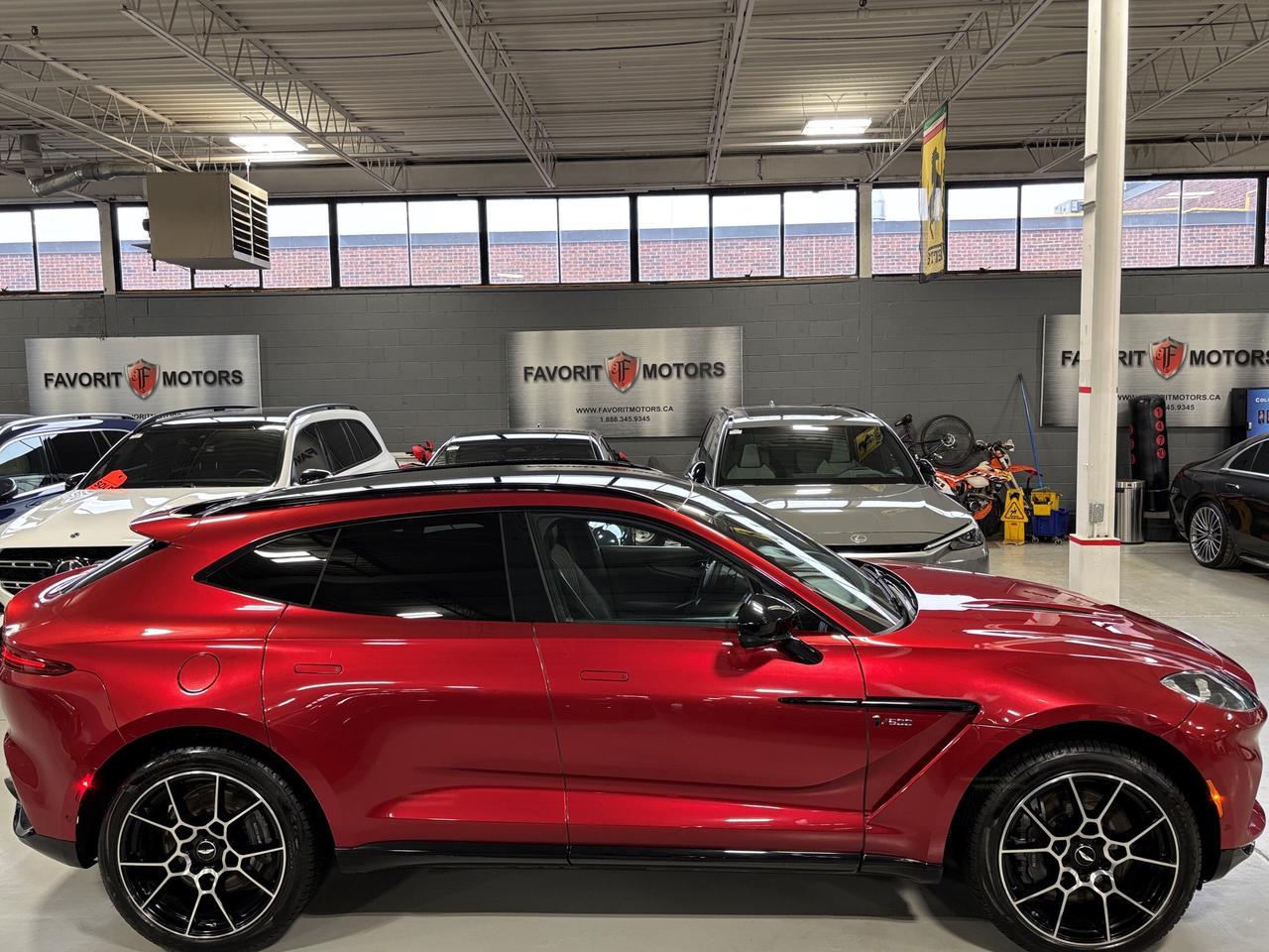 2021 Aston Martin DBX 1913 EDITION 1 OF 500 | NO LUX TAX | AWD | NAV | + Photo