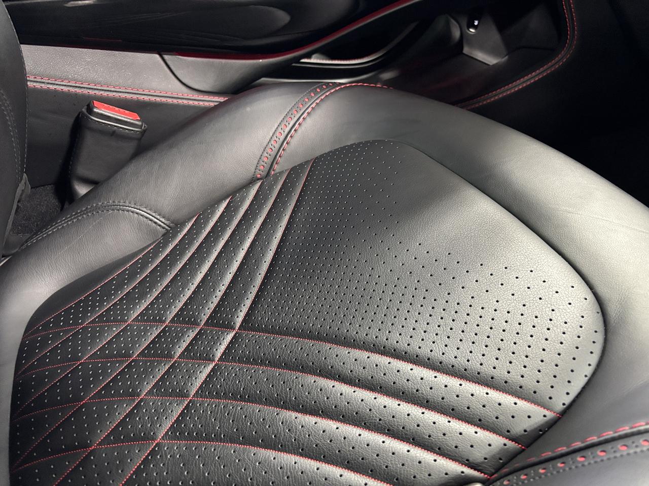 2021 Aston Martin DBX 1913 EDITION 1 OF 500 | NO LUX TAX | AWD | NAV | + Photo