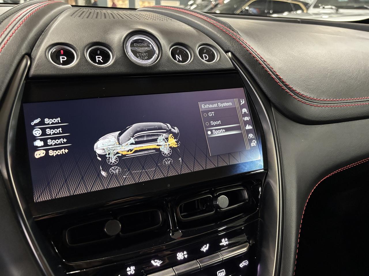 2021 Aston Martin DBX 1913 EDITION 1 OF 500 | NO LUX TAX | AWD | NAV | + Photo
