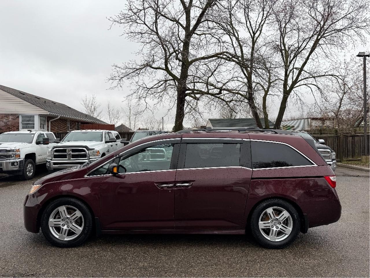 2013 Honda Odyssey Touring Photo