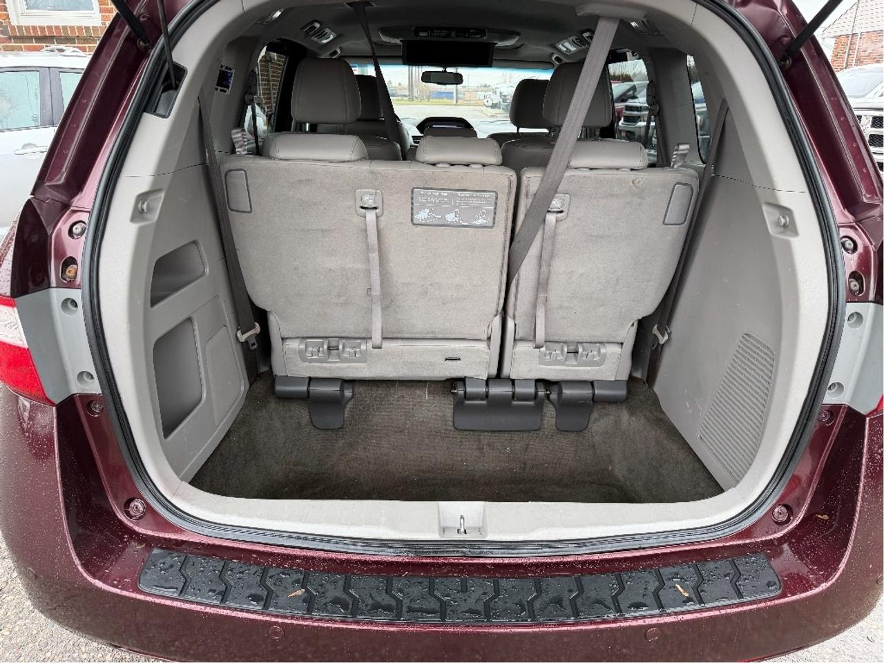 2013 Honda Odyssey Touring Photo
