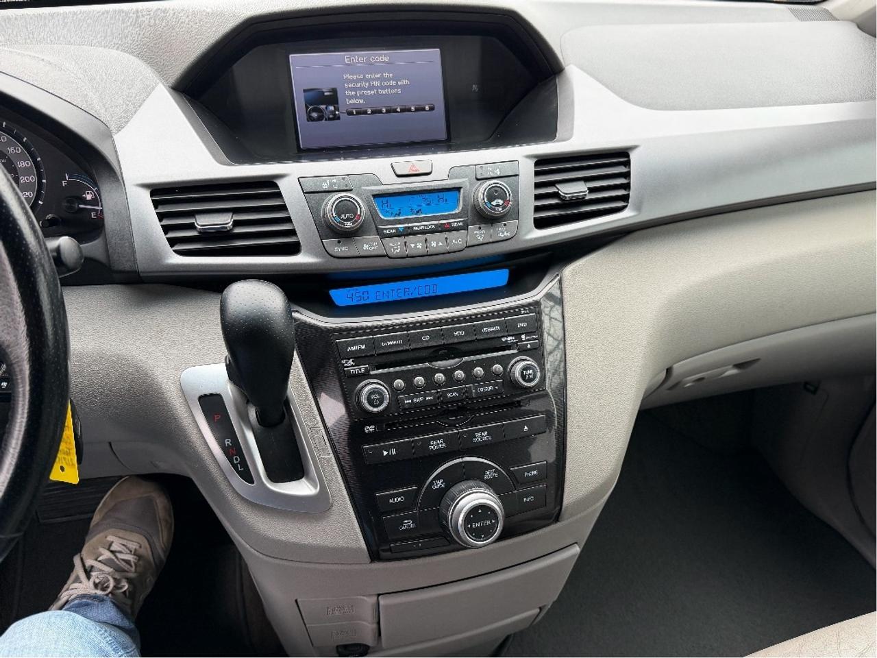 2013 Honda Odyssey Touring Photo